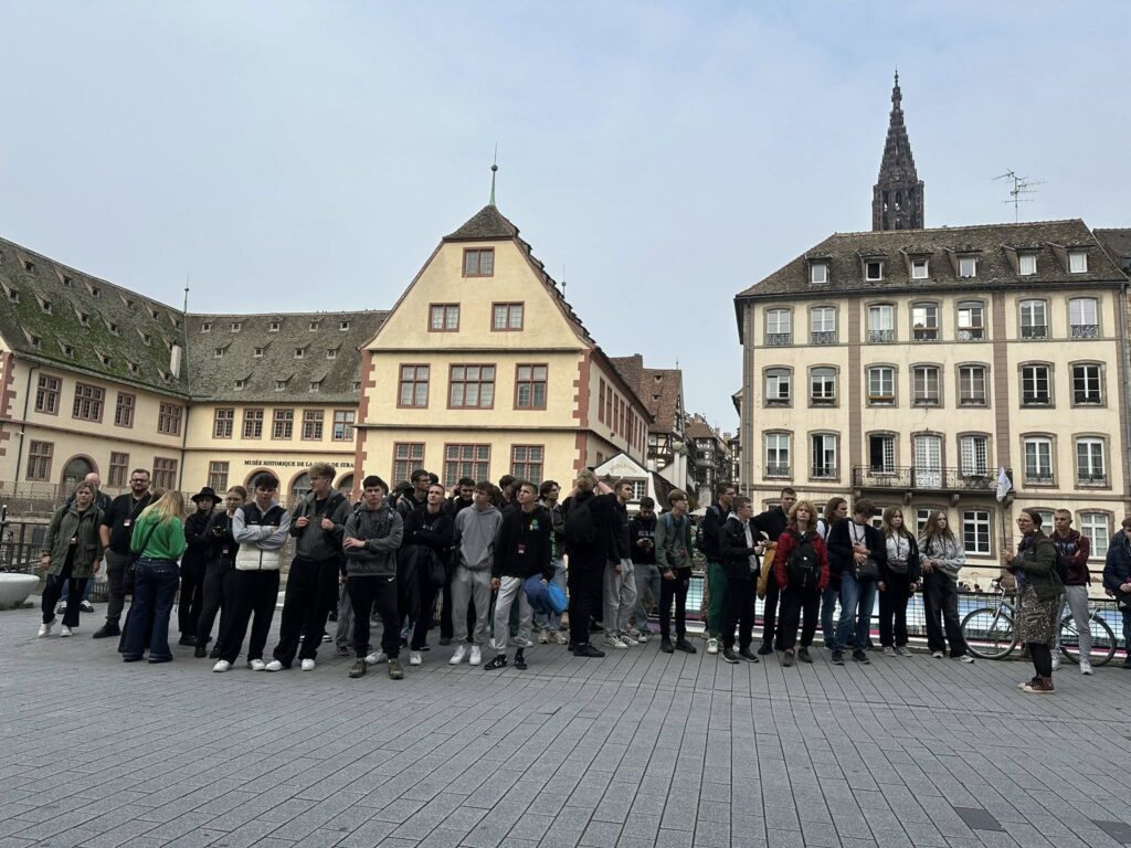 557455192_122107049547016343_1917895204711351460_n (1)